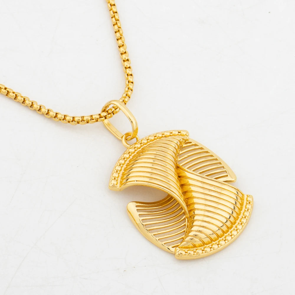 Maison Veyre Gold Classic Jewelry Set — Necklace, Earrings & Bracelet