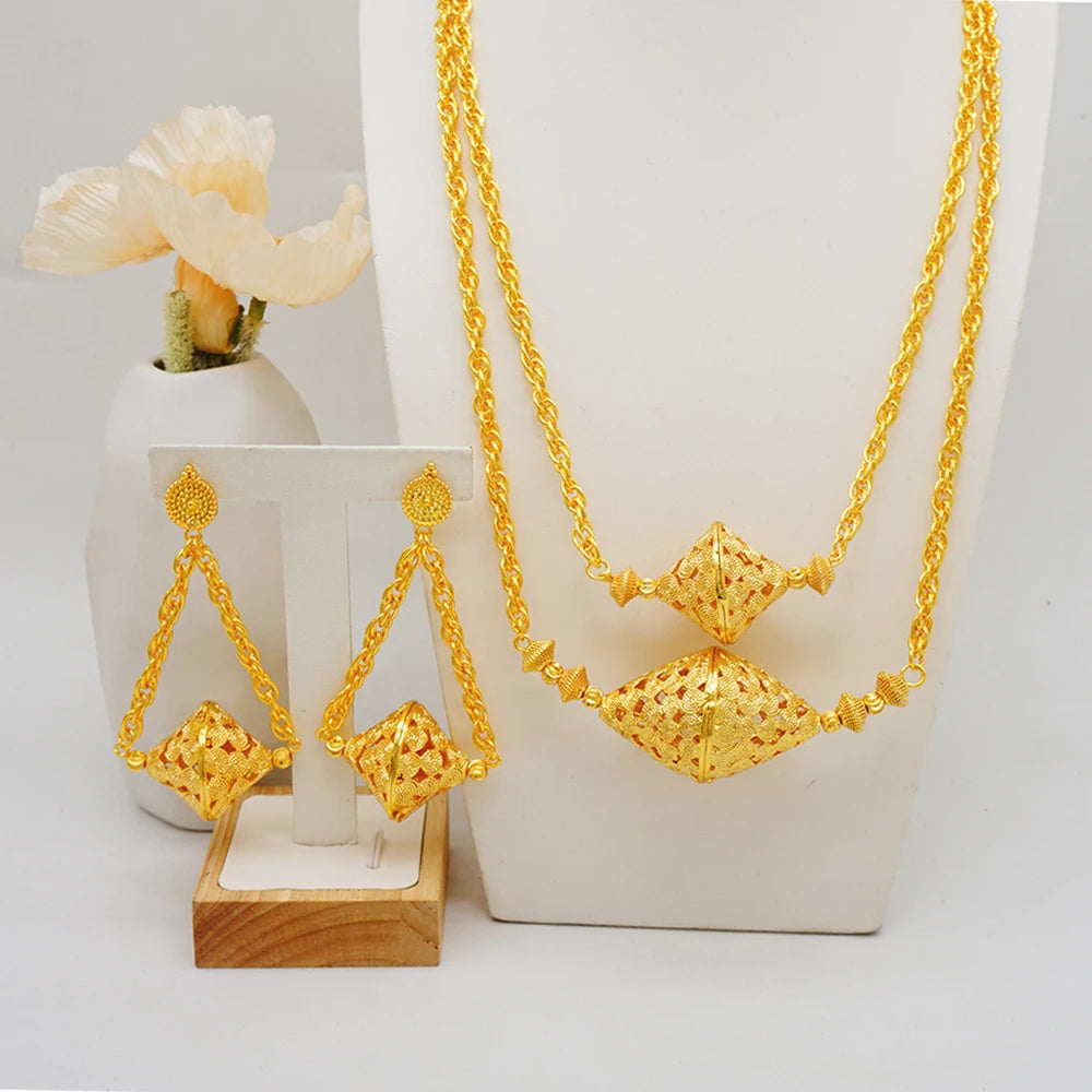 Maison Veyre Gold Layered Necklace & Earrings Set